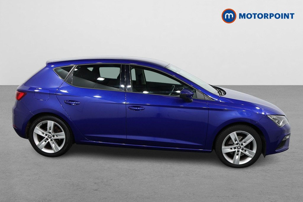 Seat Leon FR Manual Petrol Hatchback - Stock Number (1587494) - Drivers side