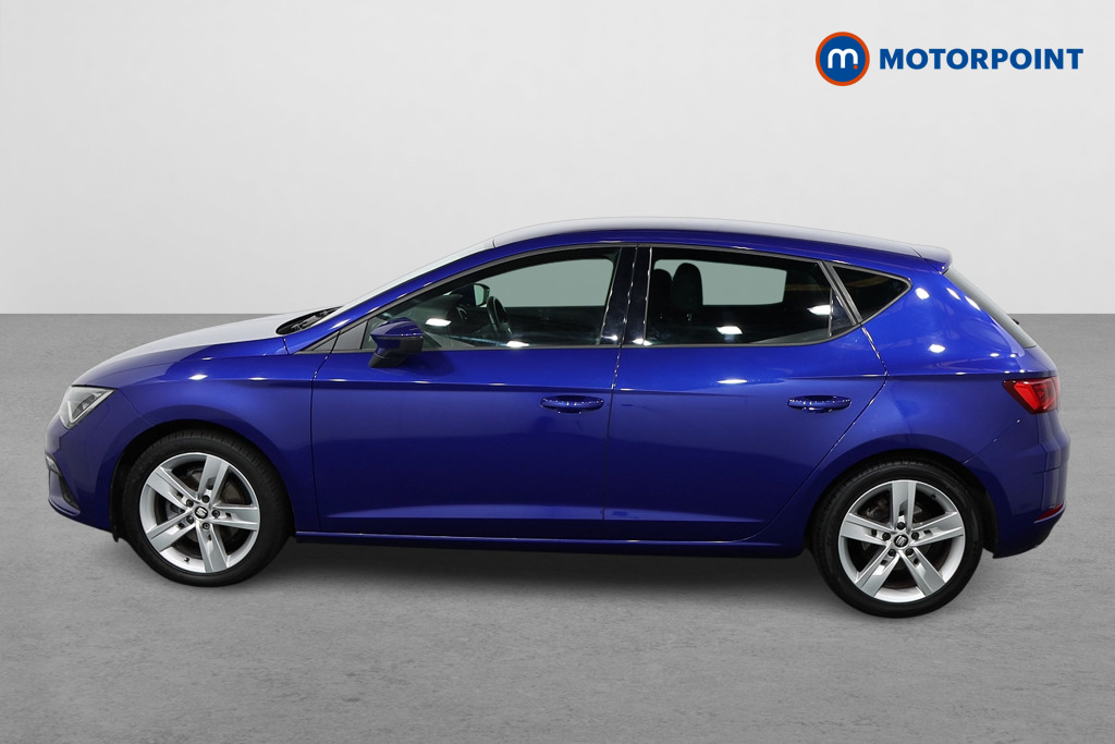 Seat Leon FR Manual Petrol Hatchback - Stock Number (1587494) - Passenger side