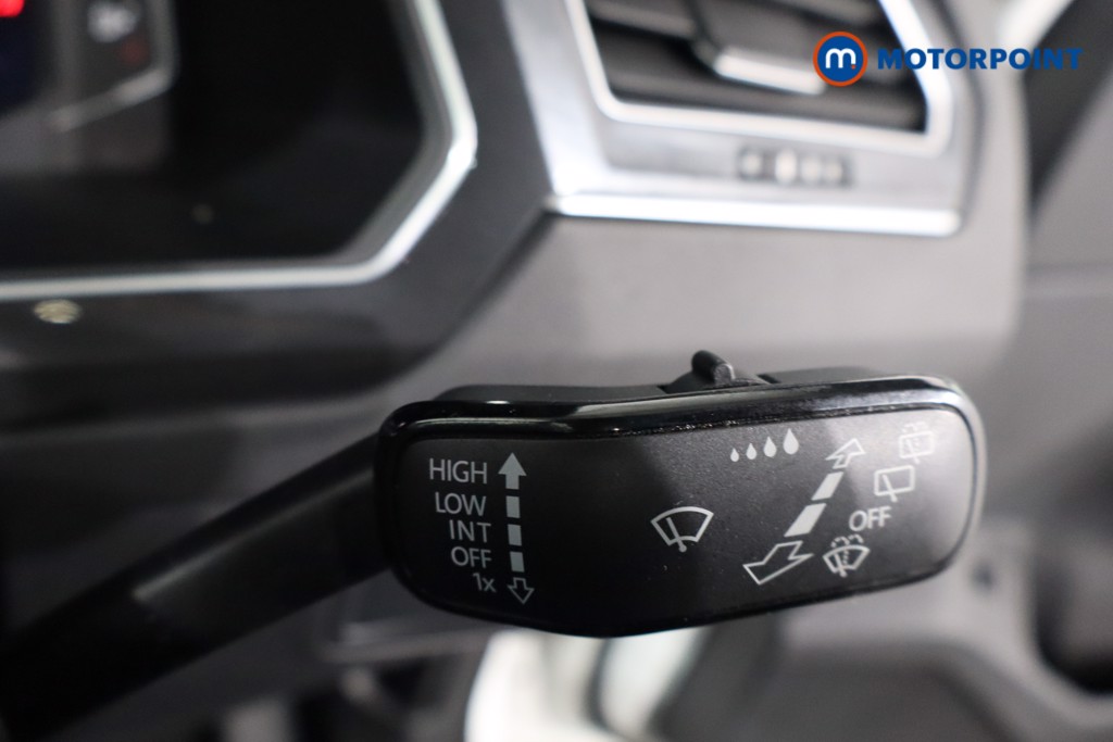 Volkswagen Tiguan SEL Automatic Petrol SUV - Stock Number (1587686) - 17th supplementary image