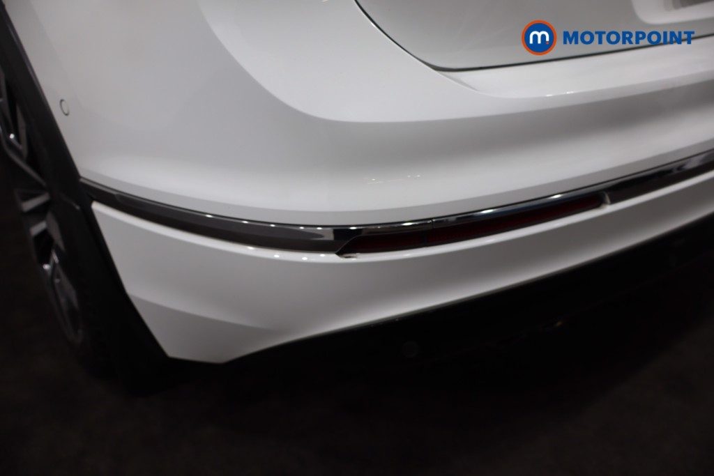 Volkswagen Tiguan SEL Automatic Petrol SUV - Stock Number (1587686) - 36th supplementary image
