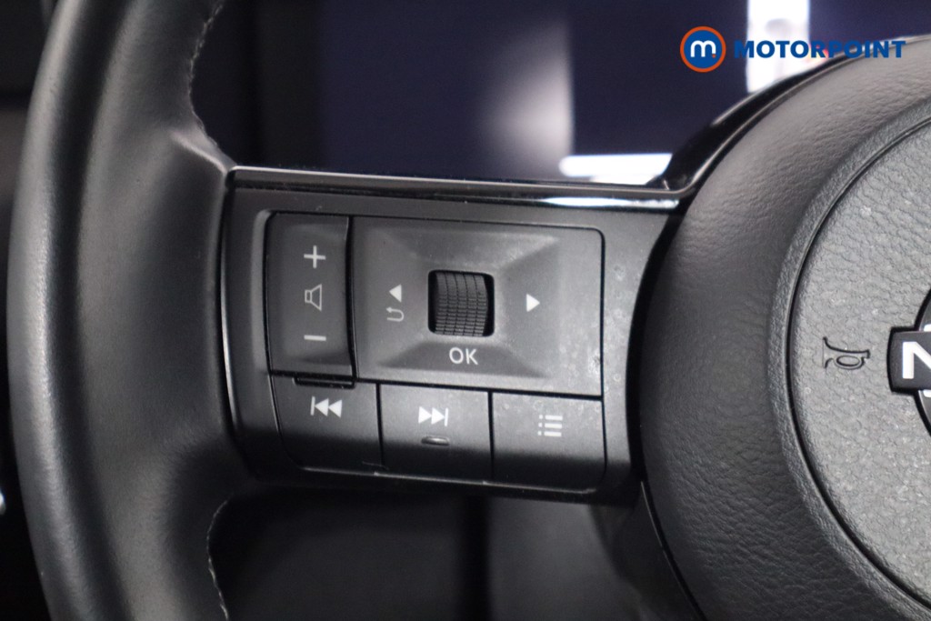 Nissan Qashqai N-Connecta Manual Petrol SUV - Stock Number (1587714) - 7th supplementary image