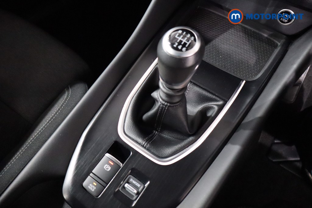 Nissan Qashqai N-Connecta Manual Petrol SUV - Stock Number (1587714) - 14th supplementary image