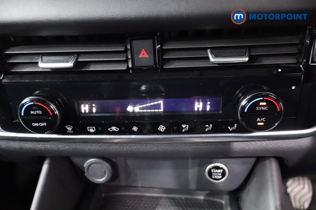 Nissan Qashqai N-Connecta Manual Petrol SUV - Stock Number (1587714) - 17th supplementary image