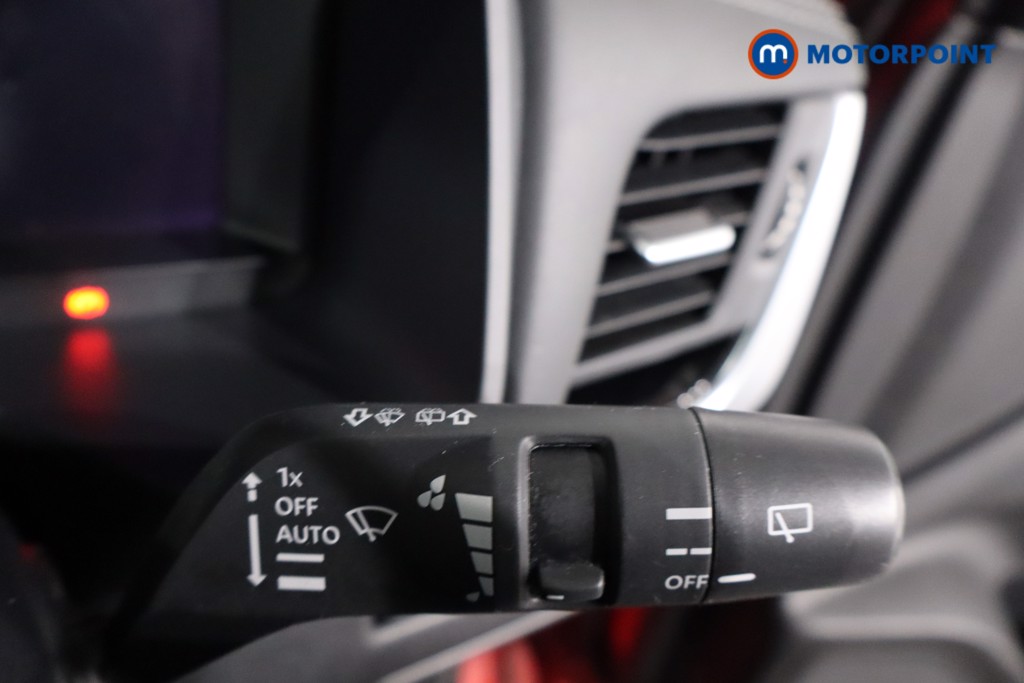 Nissan Qashqai N-Connecta Manual Petrol SUV - Stock Number (1587714) - 19th supplementary image