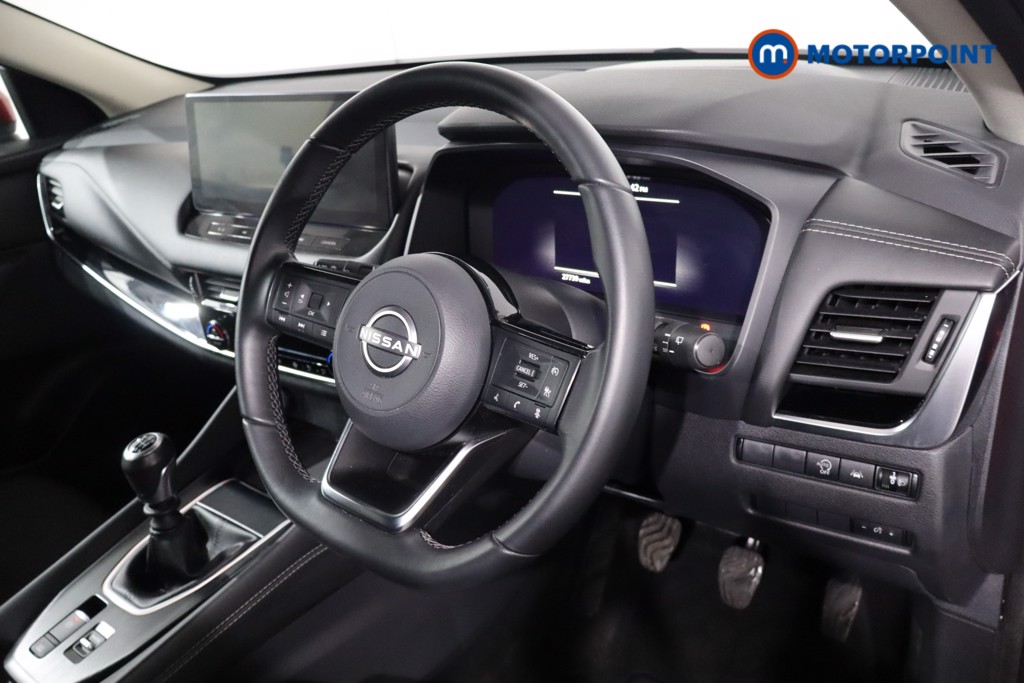 Nissan Qashqai N-Connecta Manual Petrol SUV - Stock Number (1587714) - 23rd supplementary image
