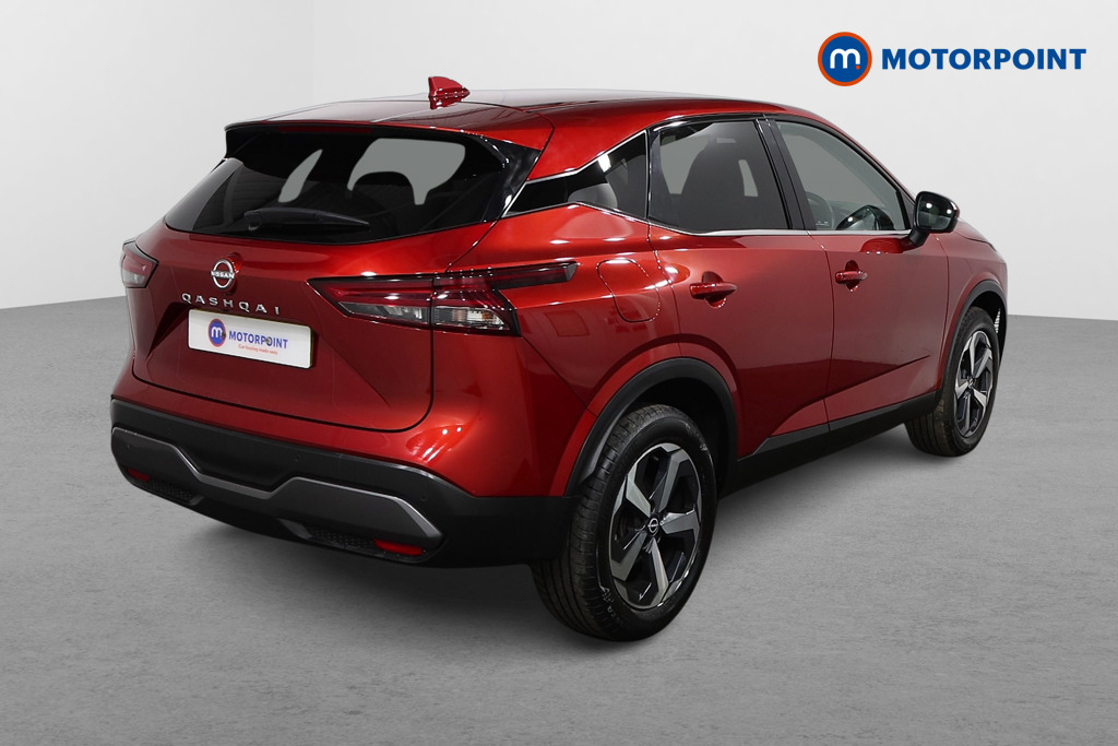 Nissan Qashqai N-Connecta Manual Petrol SUV - Stock Number (1587714) - Drivers side rear corner