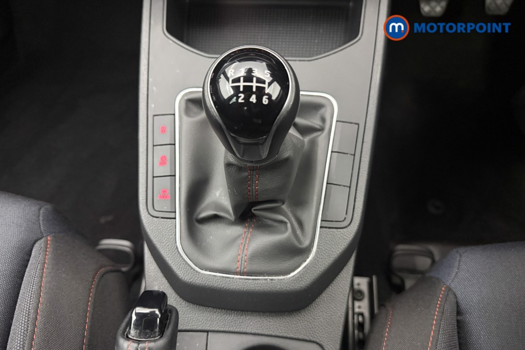 Seat Ibiza FR Manual Petrol Hatchback - Stock Number (1587791) - 5th supplementary image