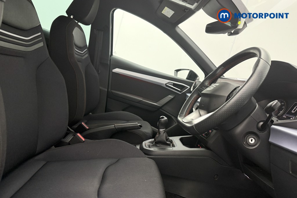 Seat Ibiza FR Manual Petrol Hatchback - Stock Number (1587791) - 6th supplementary image
