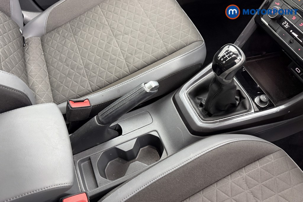 Volkswagen T-Cross SEL Manual Petrol SUV - Stock Number (1588024) - 15th supplementary image