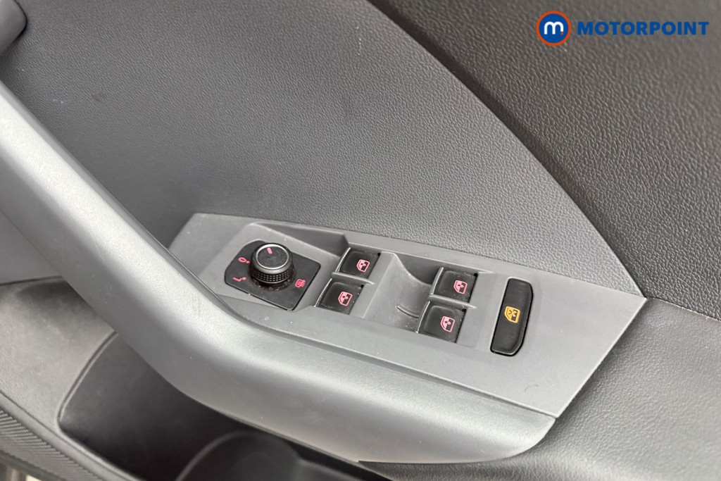 Volkswagen T-Cross SEL Manual Petrol SUV - Stock Number (1588024) - 18th supplementary image