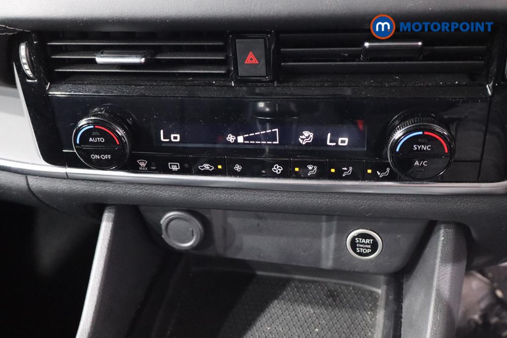 Nissan Qashqai Acenta Premium Manual Petrol SUV - Stock Number (1588038) - 11th supplementary image