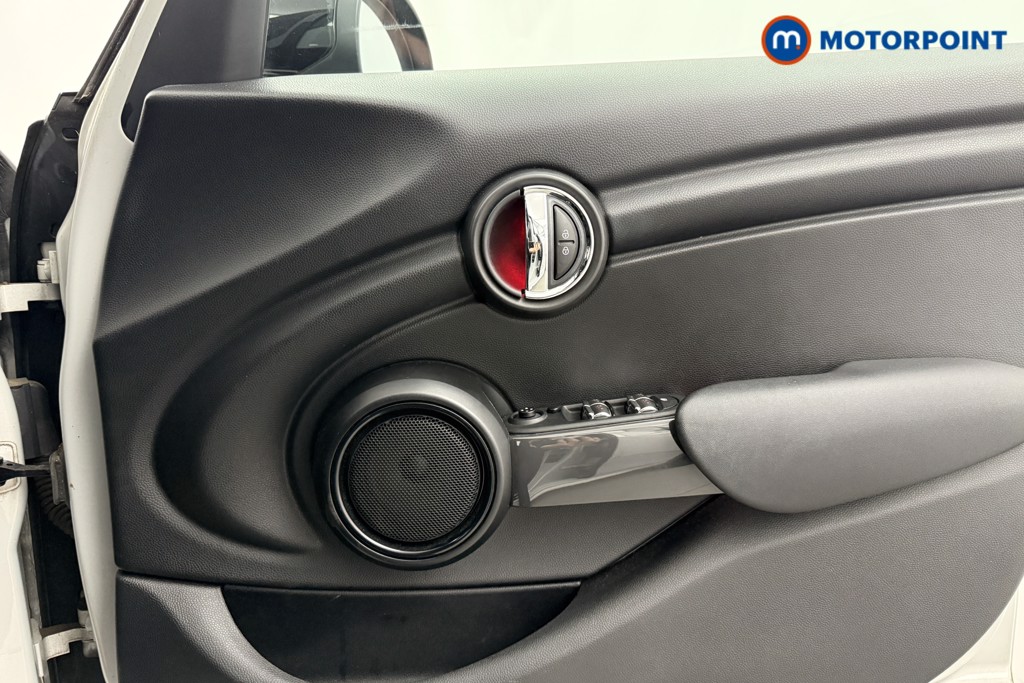 Mini Hatchback Cooper Sport Automatic Petrol Hatchback - Stock Number (1588049) - 17th supplementary image