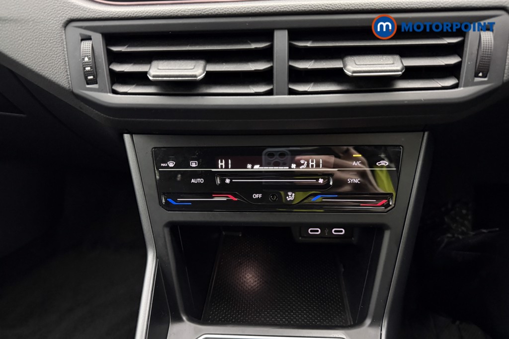 Volkswagen Polo R-Line Manual Petrol Hatchback - Stock Number (1588099) - 18th supplementary image