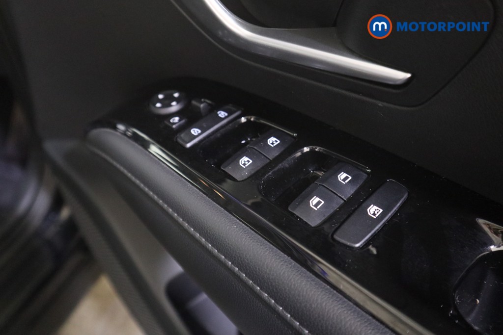 Hyundai Tucson Se Connect Manual Petrol SUV - Stock Number (1588150) - 12th supplementary image