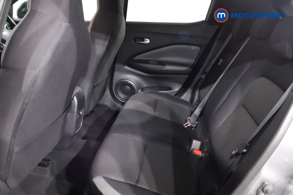 Nissan Juke N-Connecta Automatic Petrol SUV - Stock Number (1588163) - 5th supplementary image