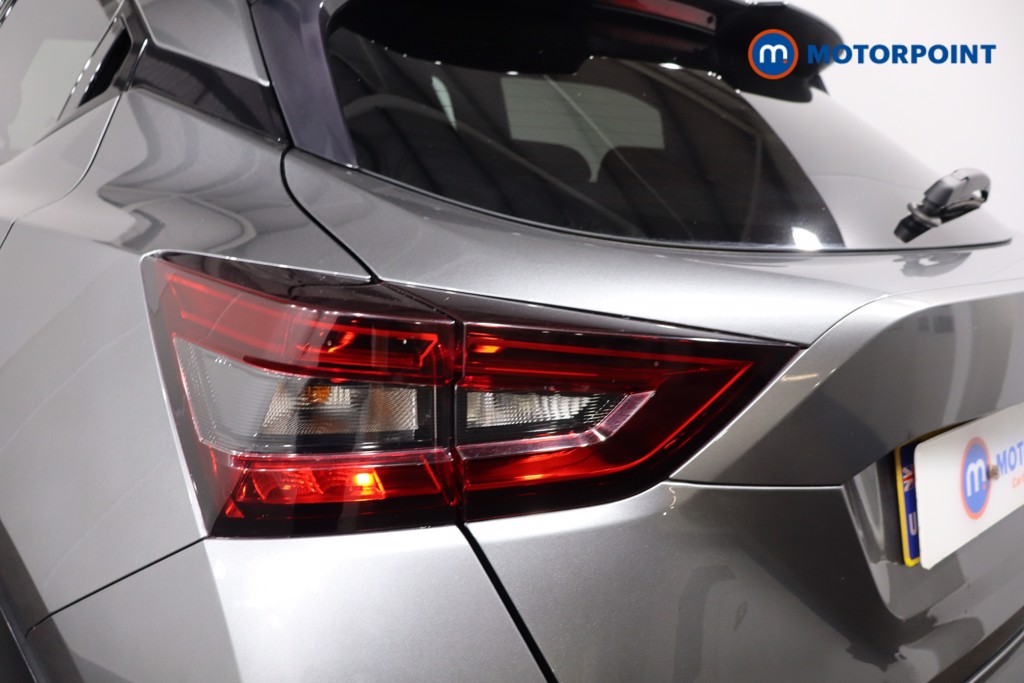 Nissan Juke N-Connecta Automatic Petrol SUV - Stock Number (1588163) - 31st supplementary image