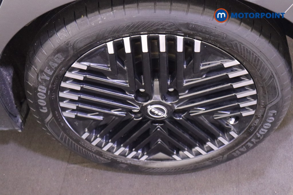 Nissan Leaf Tekna Automatic Electric Hatchback - Stock Number (1588238) - 9th supplementary image