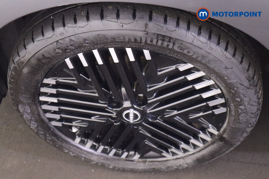 Nissan Leaf Tekna Automatic Electric Hatchback - Stock Number (1588238) - 10th supplementary image