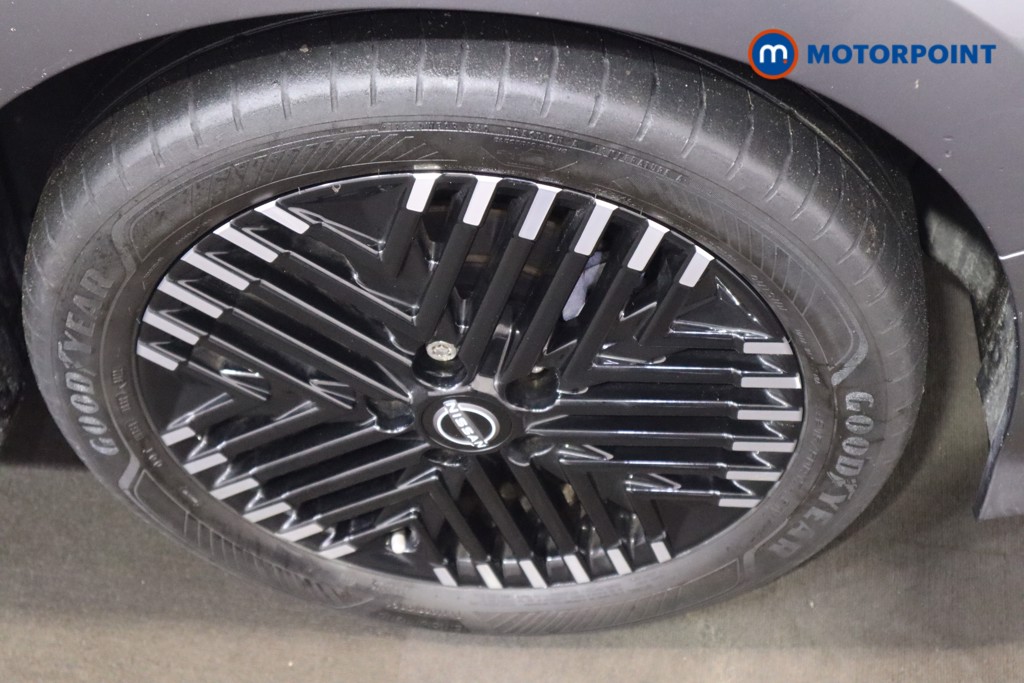 Nissan Leaf Tekna Automatic Electric Hatchback - Stock Number (1588238) - 11th supplementary image