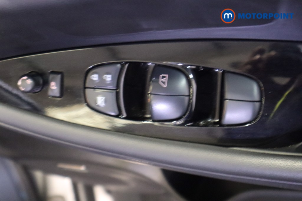 Nissan Leaf Tekna Automatic Electric Hatchback - Stock Number (1588238) - 15th supplementary image