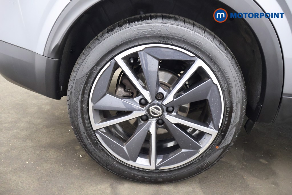 Nissan Qashqai Tekna Manual Petrol SUV - Stock Number (1588360) - 29th supplementary image