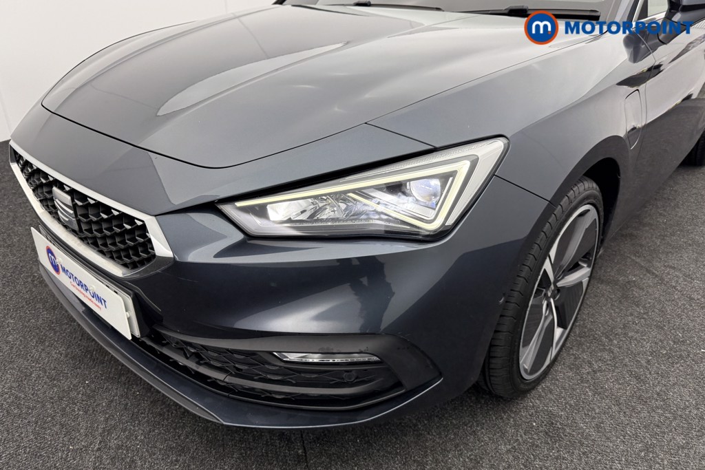 Seat Leon Xcellence Lux Automatic Petrol Plug-In Hybrid Hatchback - Stock Number (1588600) - 27th supplementary image