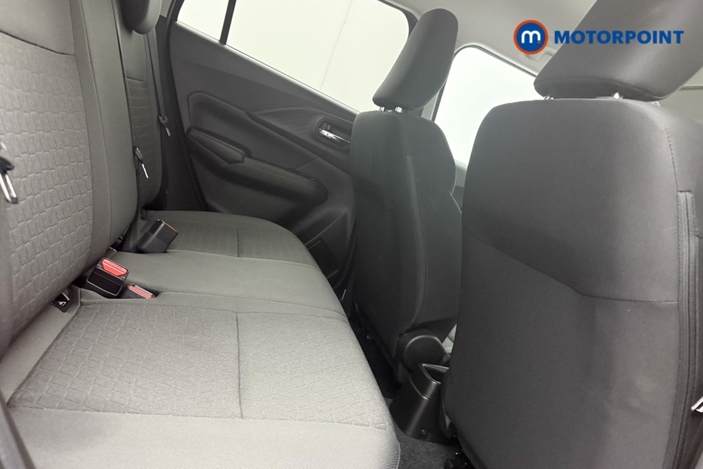 Suzuki Swift Motion Manual Petrol Hatchback - Stock Number (1588613) - 9th supplementary image
