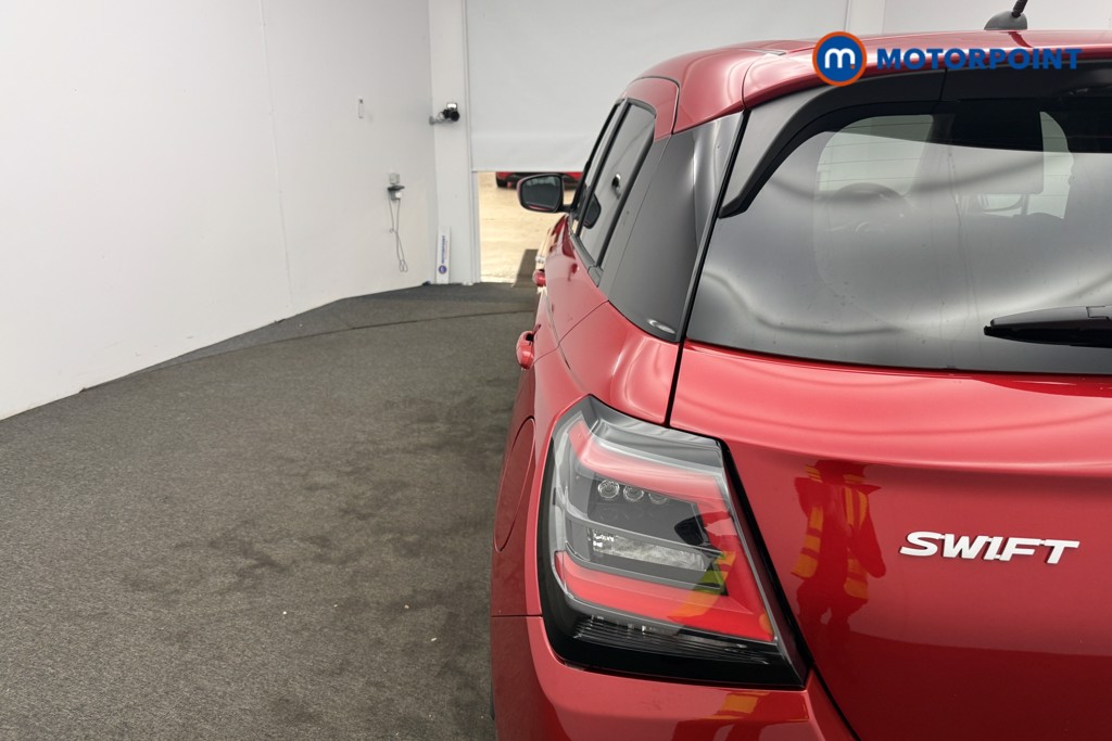 Suzuki Swift Motion Manual Petrol Hatchback - Stock Number (1588638) - 5th supplementary image