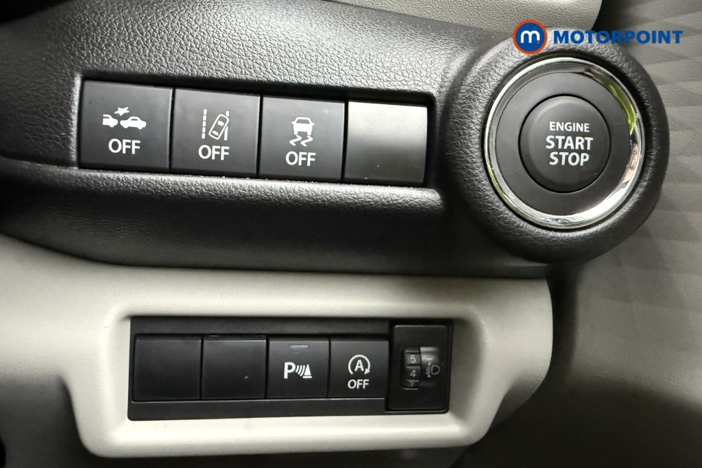 Suzuki Swift Motion Automatic Petrol Hatchback - Stock Number (1588643) - 17th supplementary image