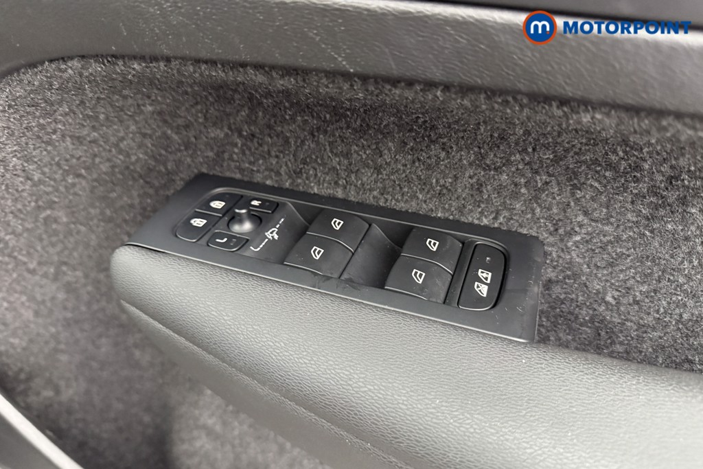 Volvo Xc40 Twin Ultimate Automatic Electric SUV - Stock Number (1588884) - 17th supplementary image
