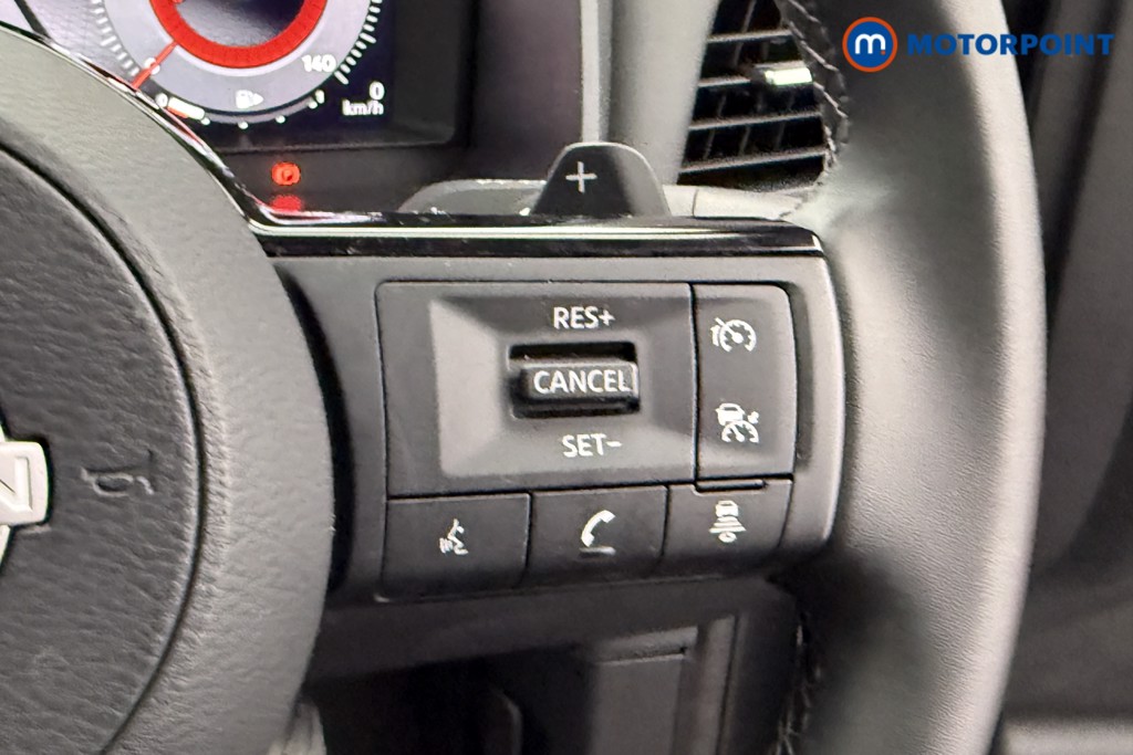 Nissan Qashqai N-Connecta Automatic Petrol SUV - Stock Number (1588907) - 12th supplementary image