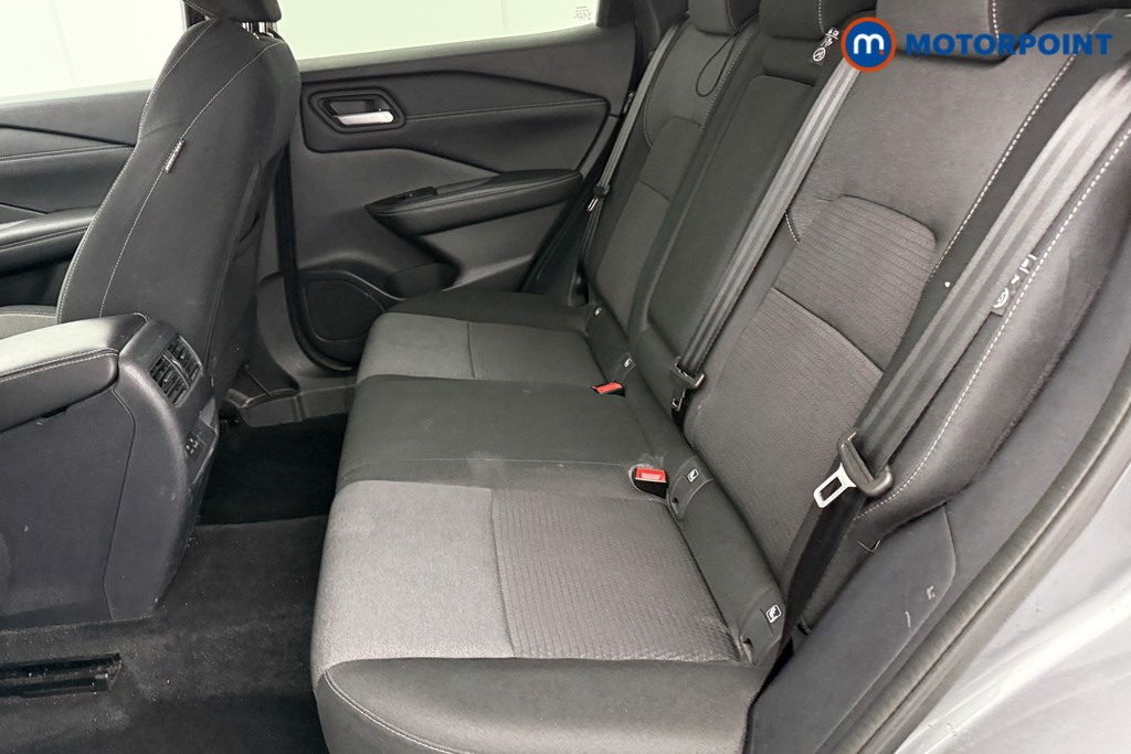 Nissan Qashqai N-Connecta Automatic Petrol SUV - Stock Number (1588907) - 22nd supplementary image