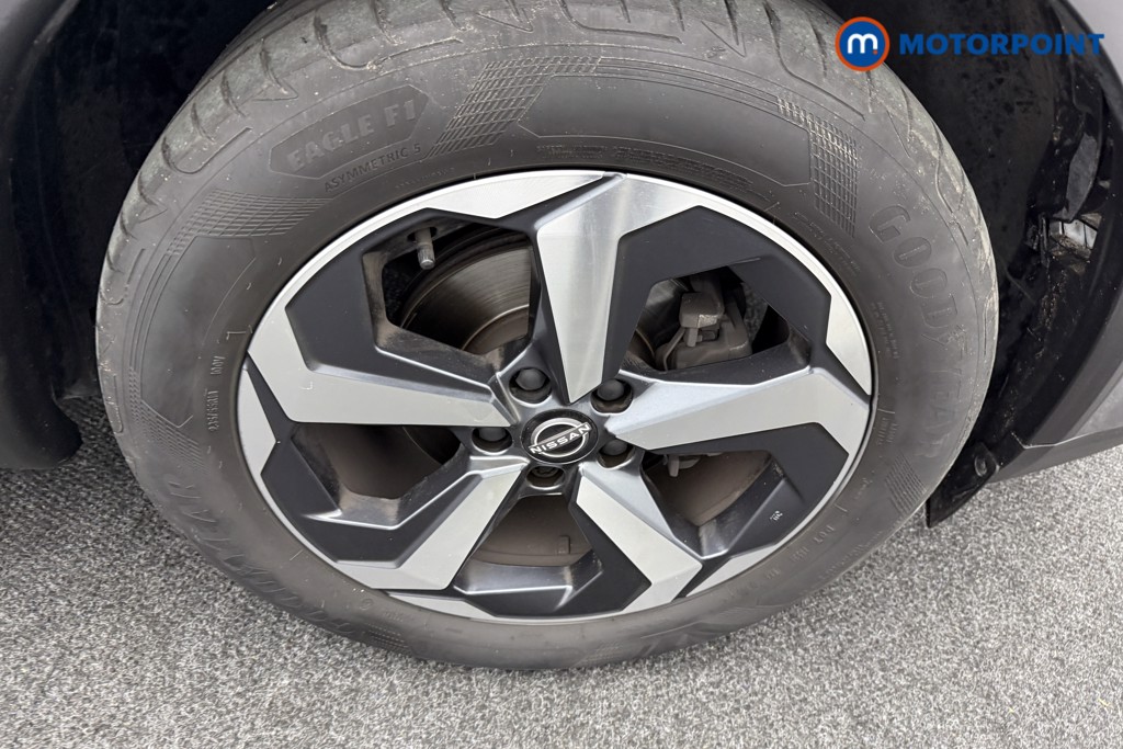 Nissan Qashqai N-Connecta Automatic Petrol SUV - Stock Number (1588907) - 31st supplementary image
