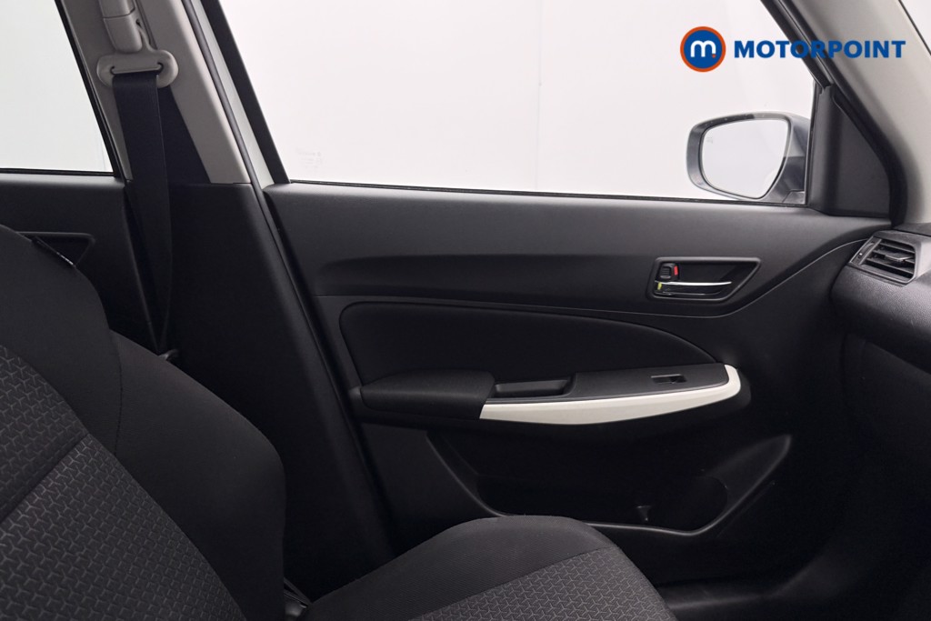 Suzuki Swift Sz-T Manual Petrol Hatchback - Stock Number (1588915) - 16th supplementary image