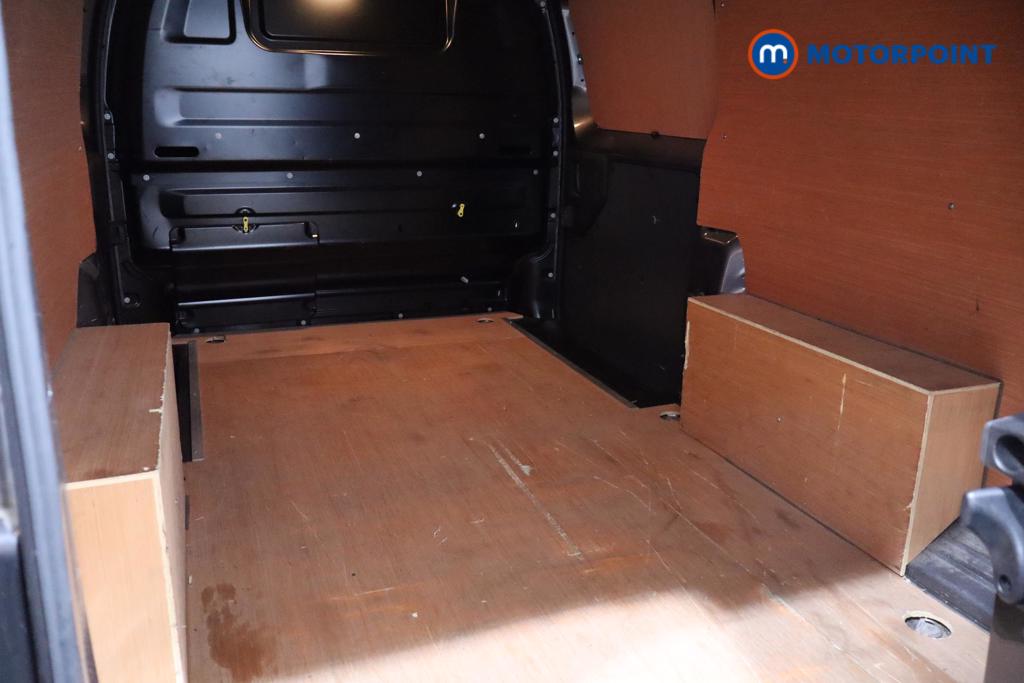 Vauxhall Vivaro Elite Automatic Electric Panel Van - Stock Number (1588929) - 18th supplementary image