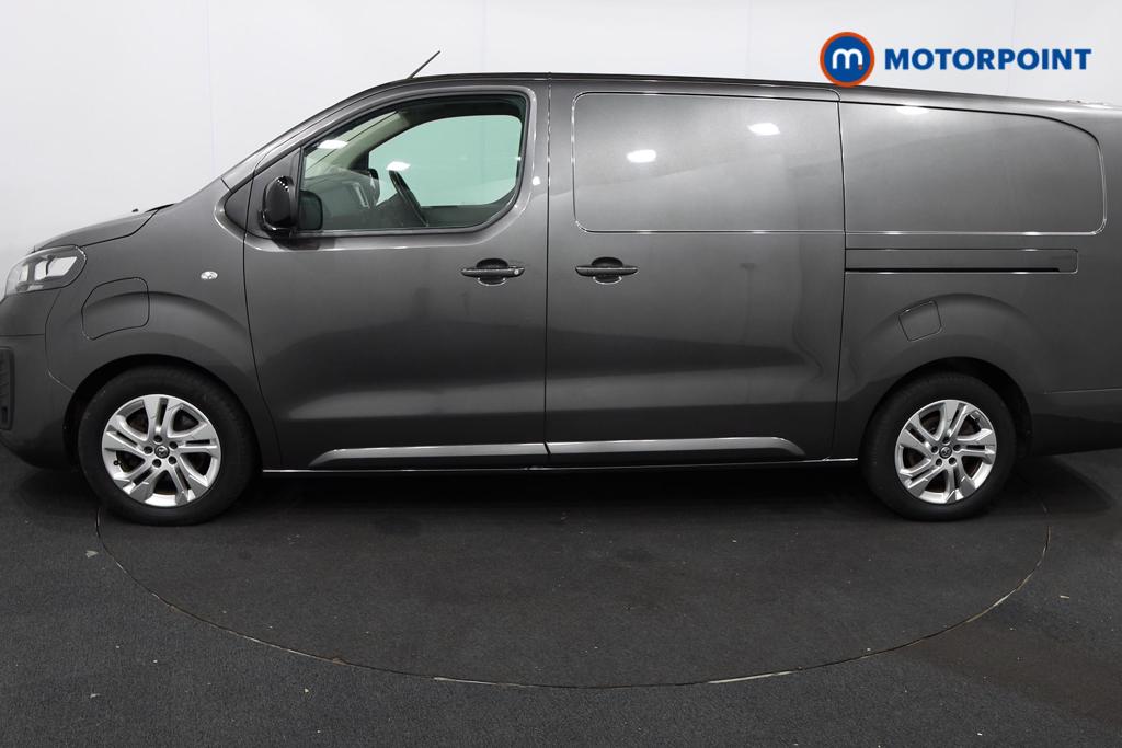 Vauxhall Vivaro Elite Automatic Electric Panel Van - Stock Number (1588929) - Passenger side