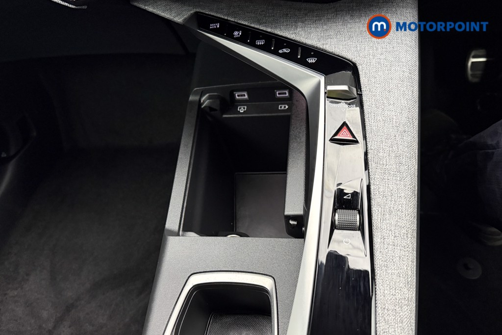 Peugeot 3008 GT Automatic Electric SUV - Stock Number (1588955) - 19th supplementary image