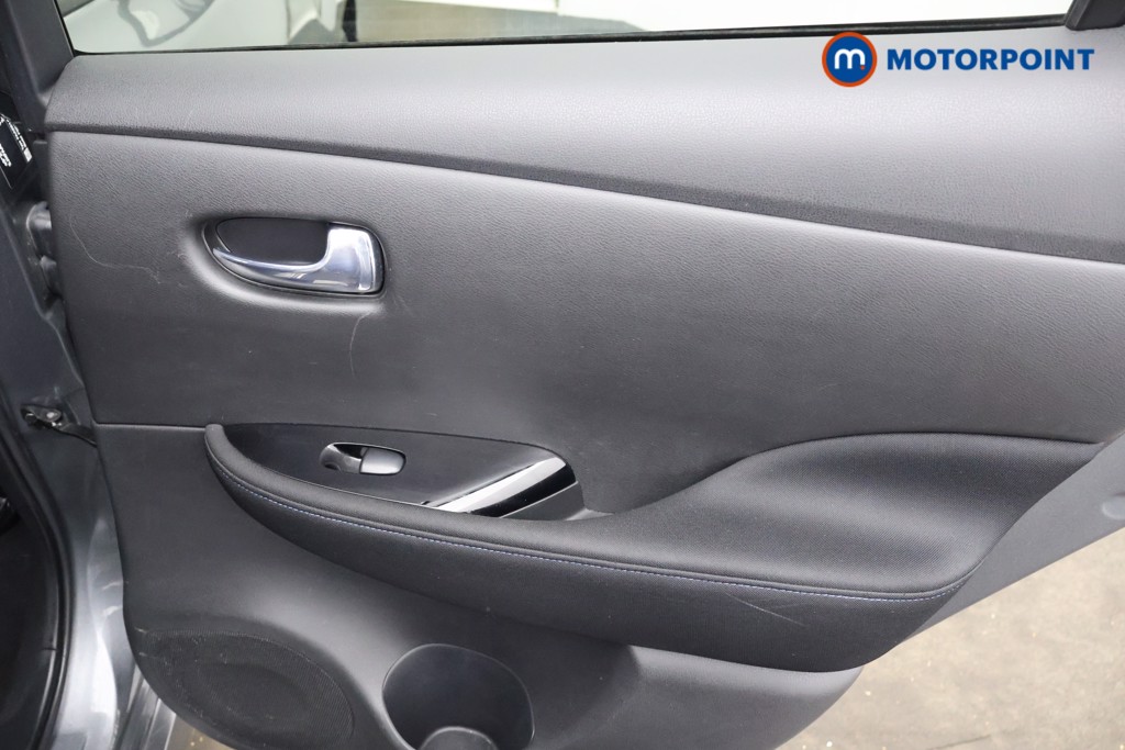 Nissan Leaf N-Connecta Automatic Electric Hatchback - Stock Number (1589314) - 19th supplementary image