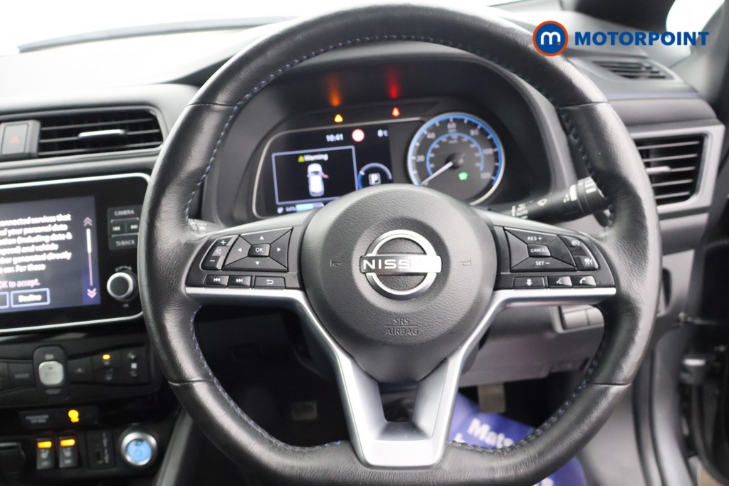 Nissan Leaf N-Connecta Automatic Electric Hatchback - Stock Number (1589314) - 1st supplementary image