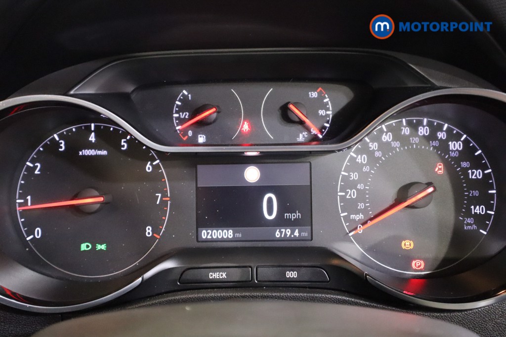 Vauxhall Crossland Ultimate Manual Diesel SUV - Stock Number (1589440) - 4th supplementary image