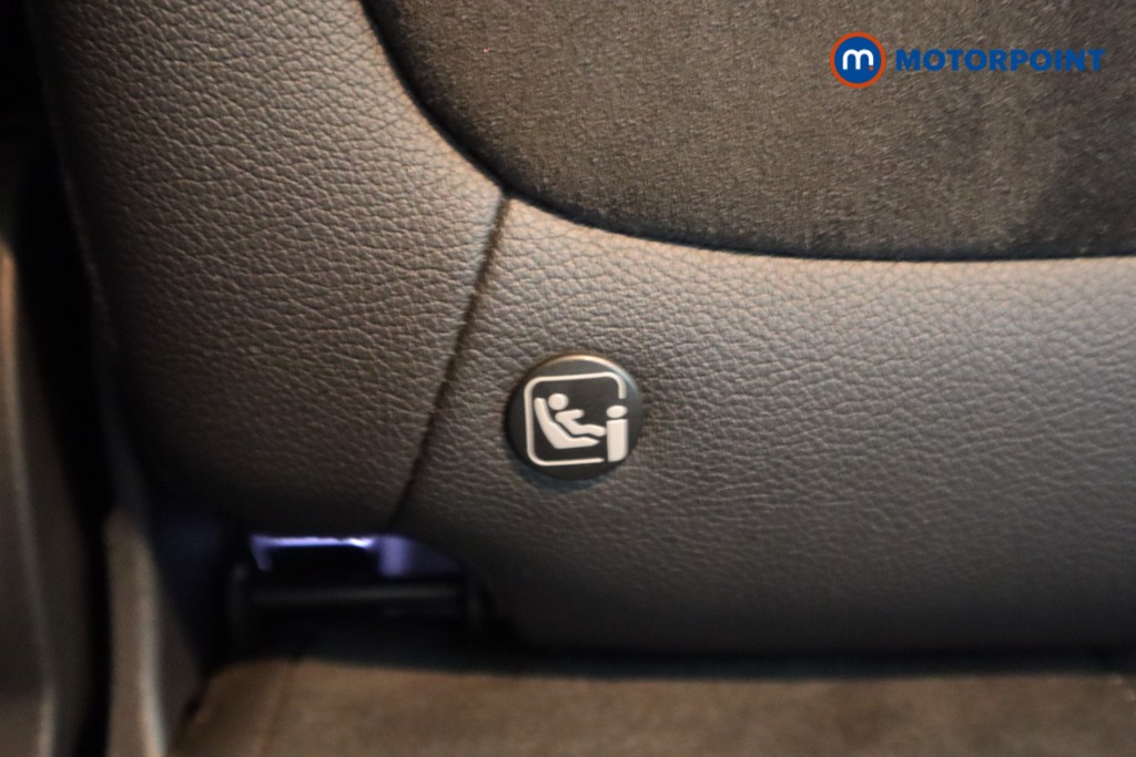 Vauxhall Crossland Ultimate Manual Diesel SUV - Stock Number (1589440) - 26th supplementary image