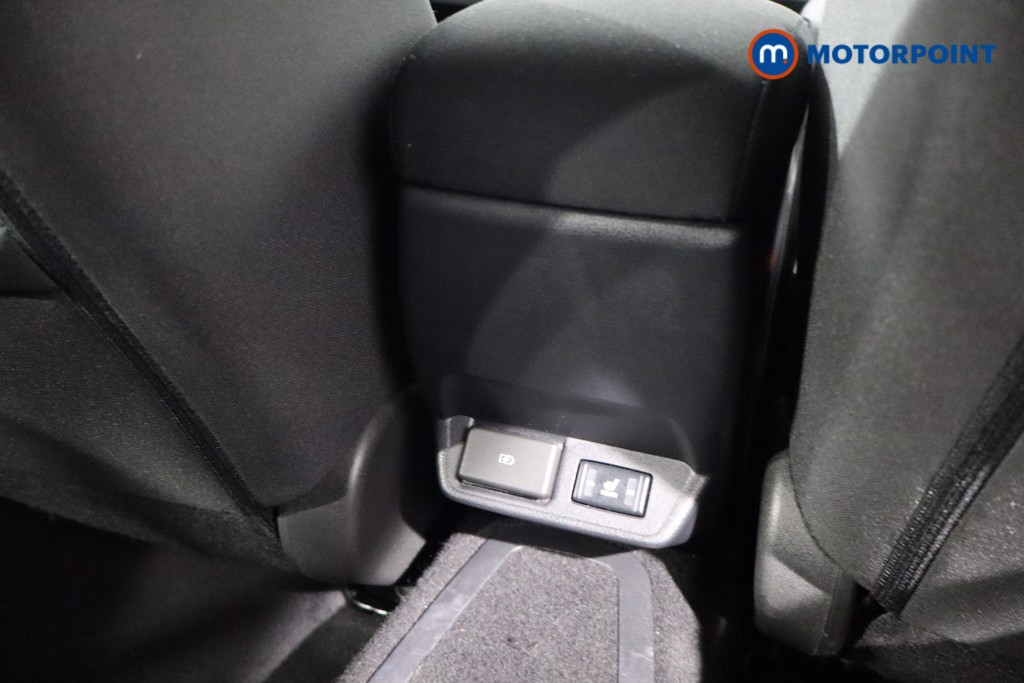 Nissan Leaf N-Connecta Automatic Electric Hatchback - Stock Number (1589541) - 25th supplementary image