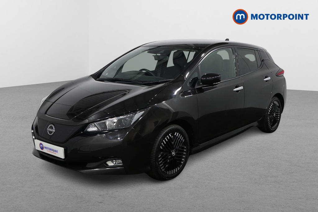 Nissan Leaf N-Connecta Automatic Electric Hatchback - Stock Number (1589541) - Passenger side front corner