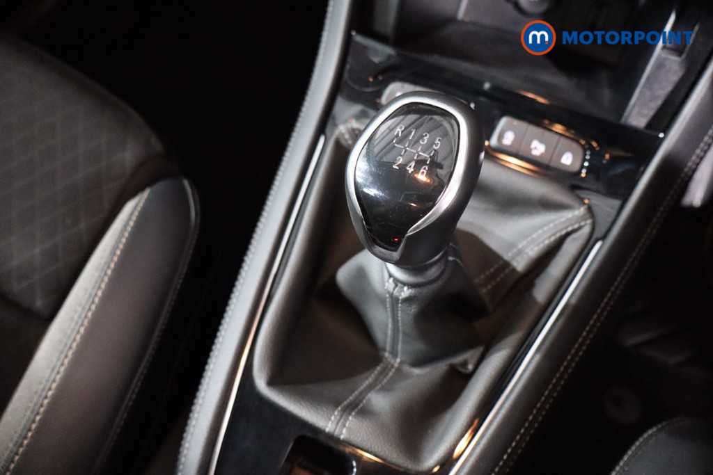 Vauxhall Grandland X Tech Line Nav Manual Petrol SUV - Stock Number (1589640) - 14th supplementary image