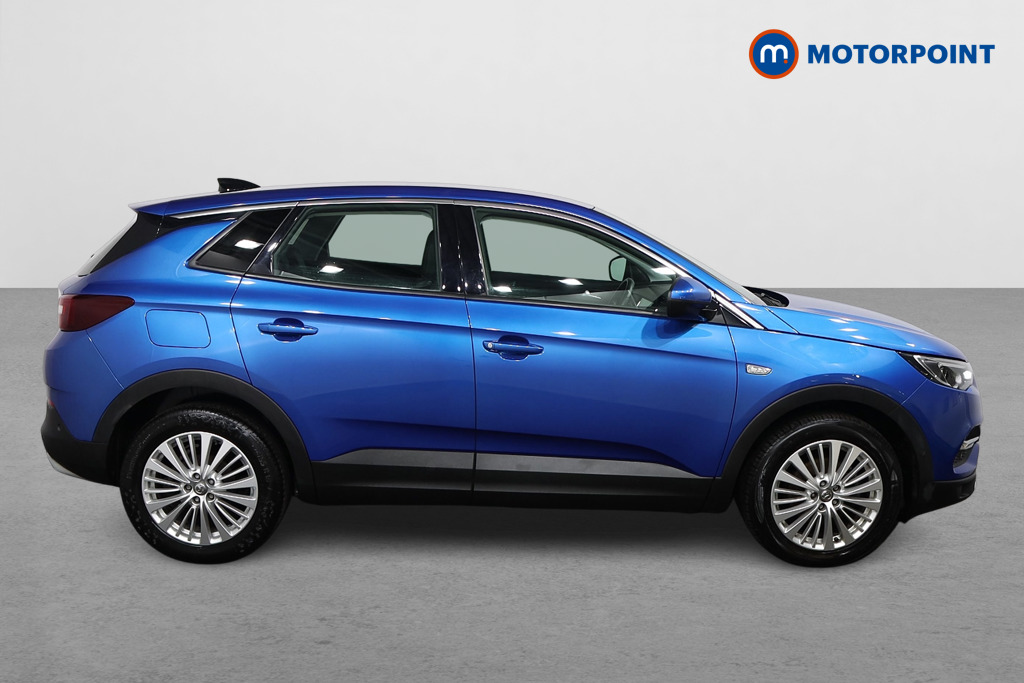 Vauxhall Grandland X Tech Line Nav Manual Petrol SUV - Stock Number (1589640) - Drivers side