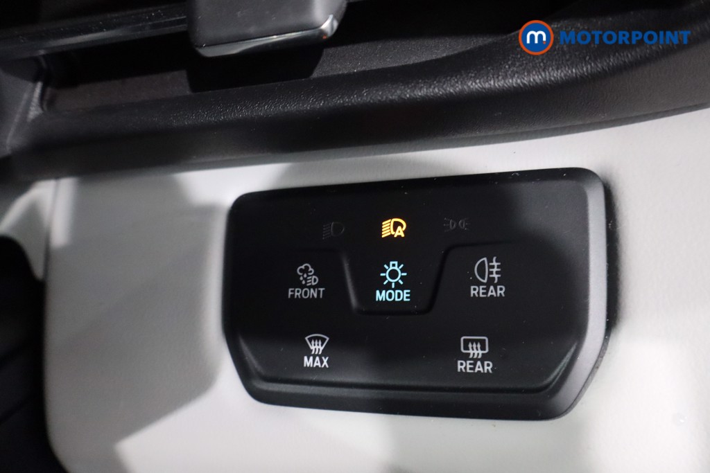Ford Explorer Premium Automatic Electric SUV - Stock Number (1589826) - 20th supplementary image