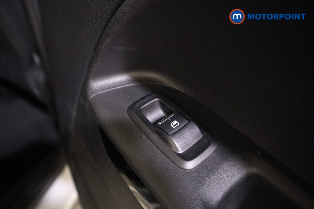 Ford Ecosport St-Line Manual Petrol SUV - Stock Number (1589875) - 17th supplementary image