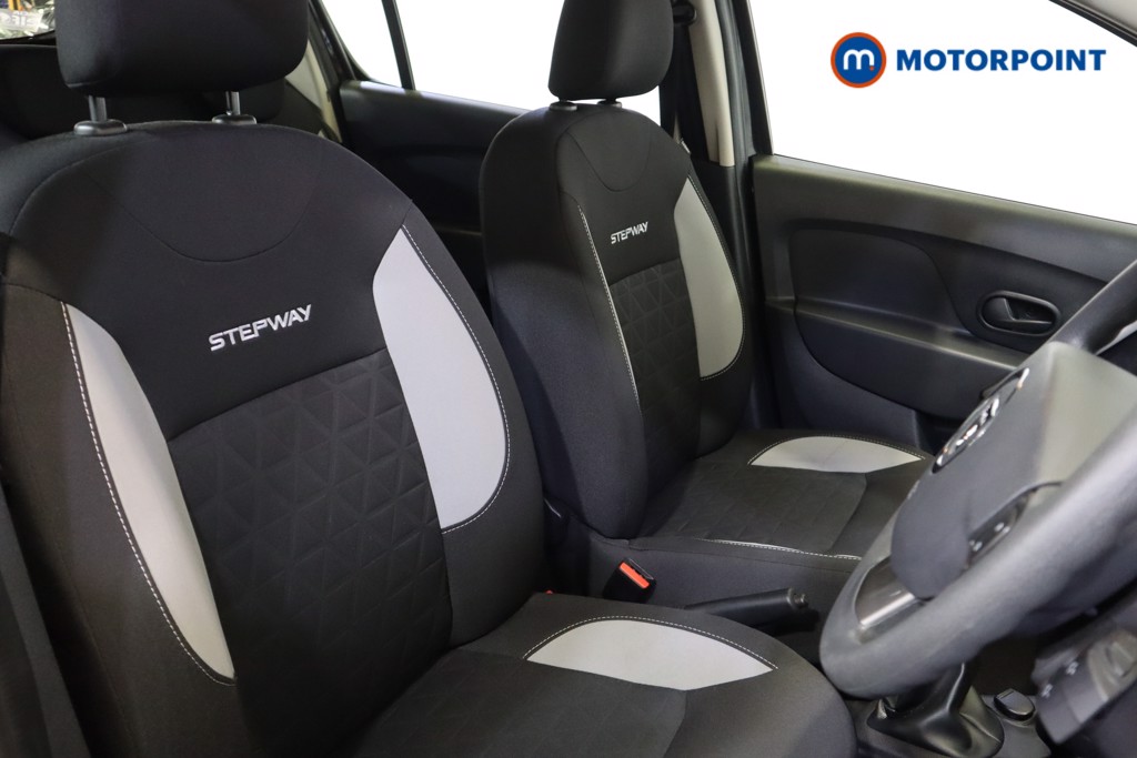 Dacia Sandero Stepway Laureate Manual Petrol Hatchback - Stock Number (1589910) - 7th supplementary image