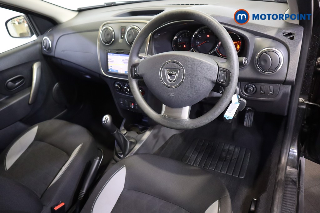 Dacia Sandero Stepway Laureate Manual Petrol Hatchback - Stock Number (1589910) - 1st supplementary image