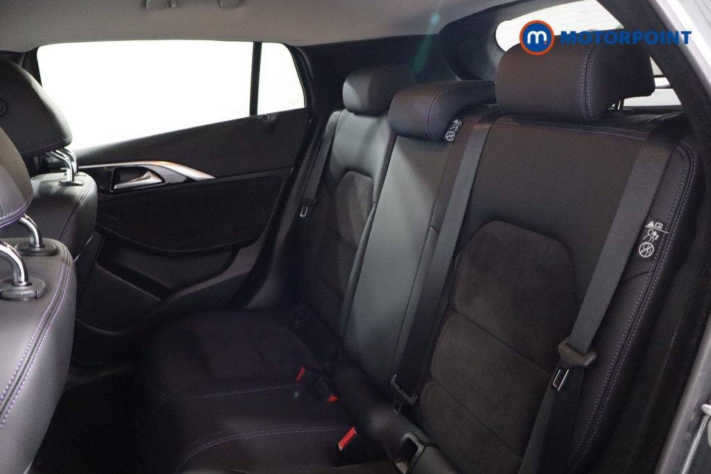 Infiniti Q30 Premium Manual Petrol Hatchback - Stock Number (1589915) - 23rd supplementary image